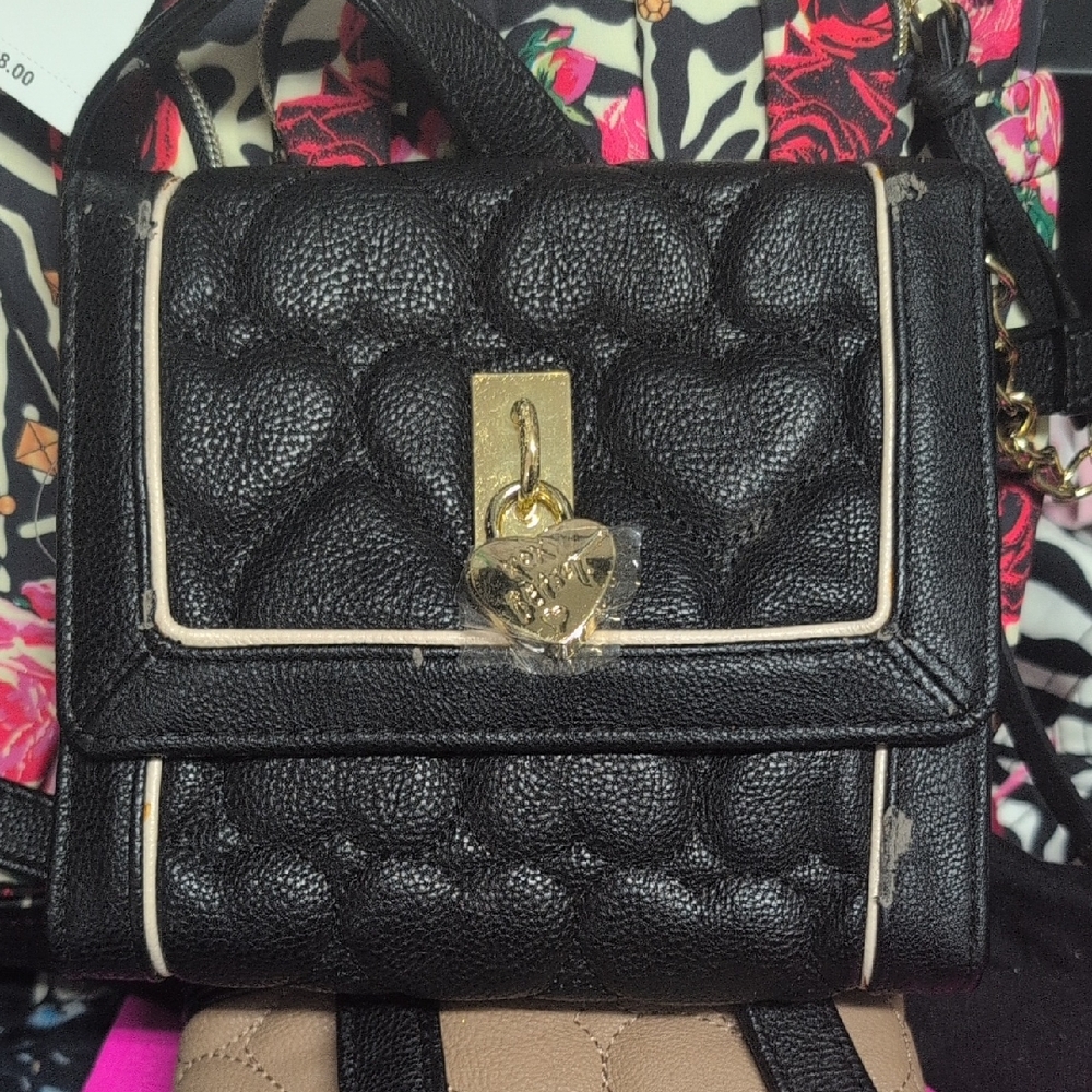 Black Heart-Patterned Women's Bag